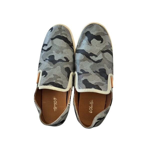 OluKai Pehuea Pa'i Convertible Sneaker‎ Camo colored. Size US W8 - Picture 2 of 11